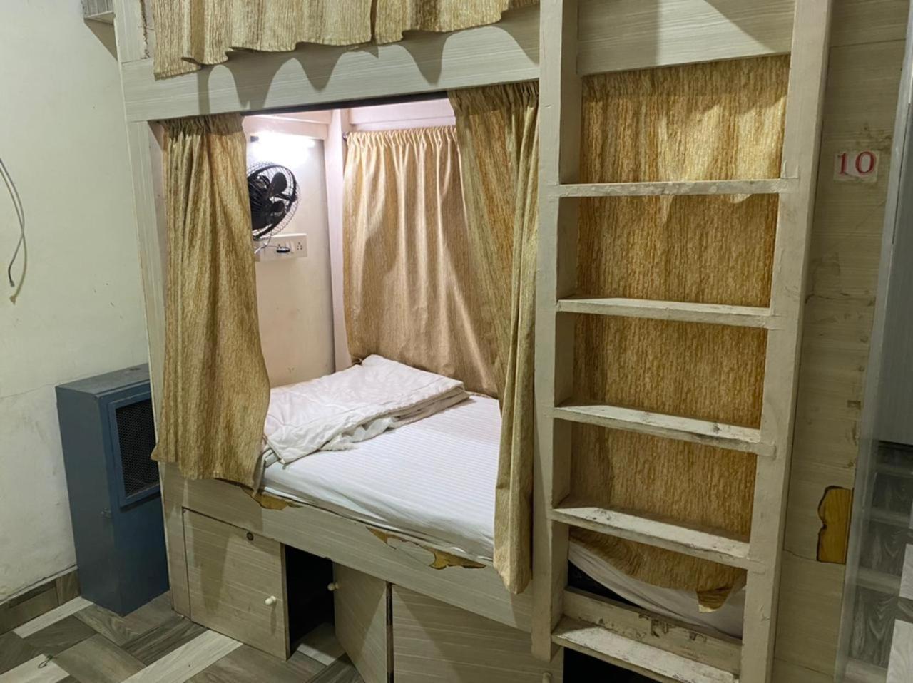 Airport Inn Residency Мумбаї Екстер'єр фото