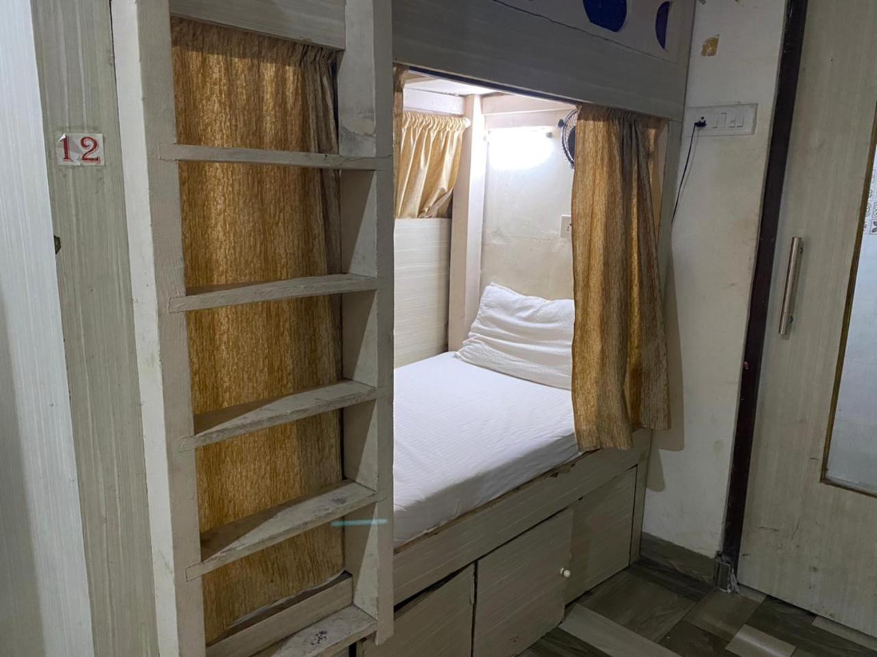 Airport Inn Residency Мумбаї Екстер'єр фото